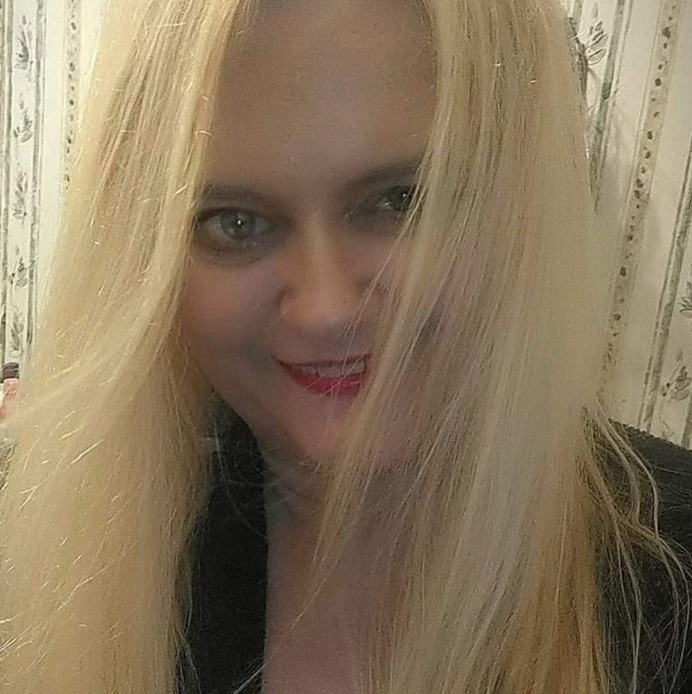 Meet your Posher, Paula